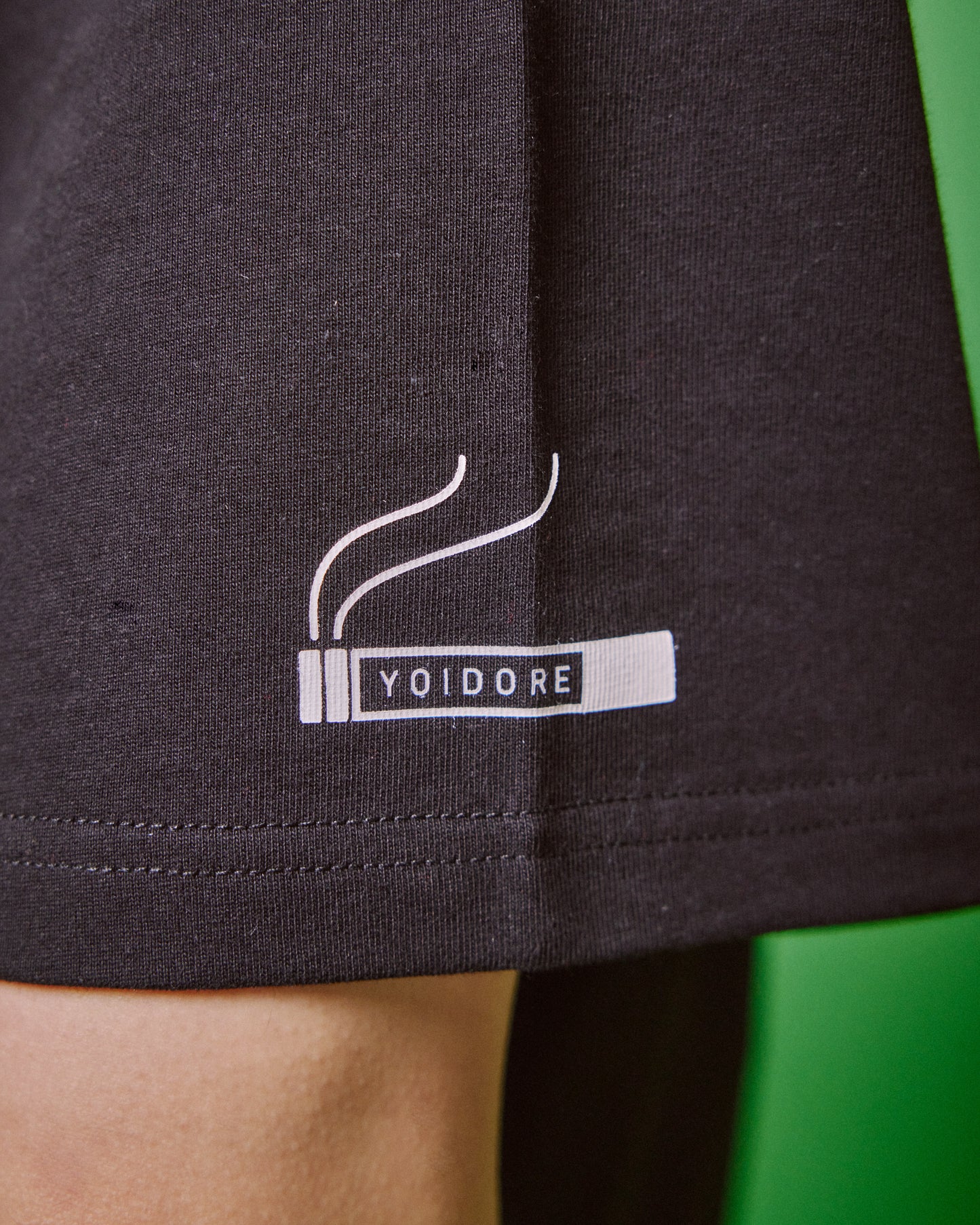 【YOIDORE】酒とタバコ TEE (825625)