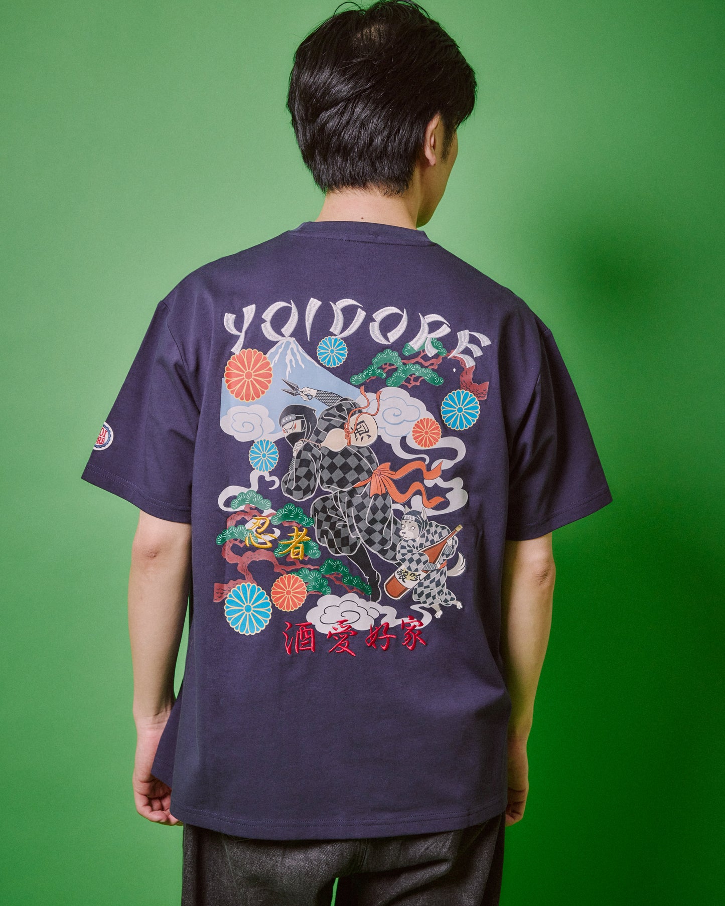 【YOIDORE】忍者と酒 TEE (825616)