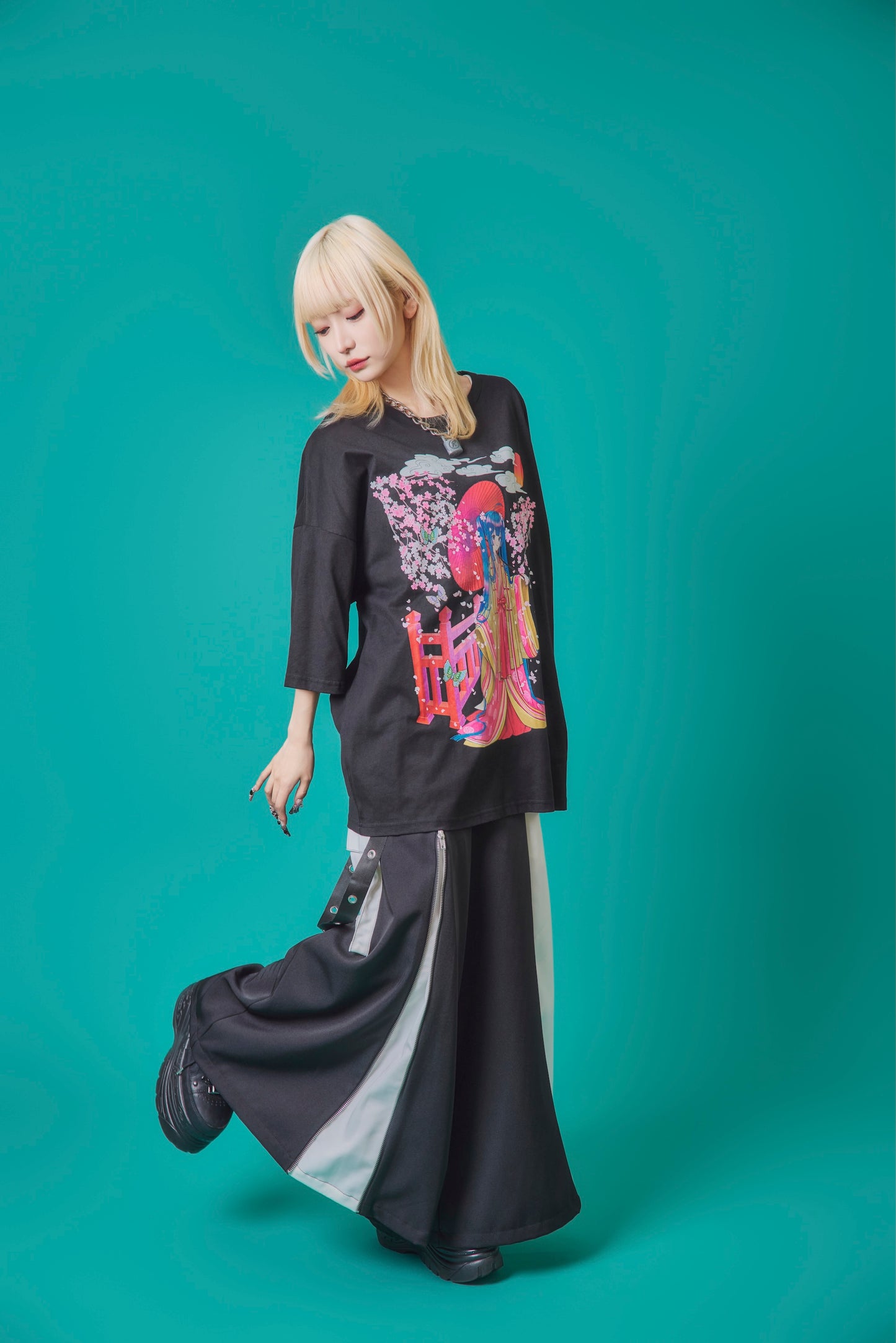 【PSYCHO NATION】× 寝田ルネ 桜着物TEE (735601)