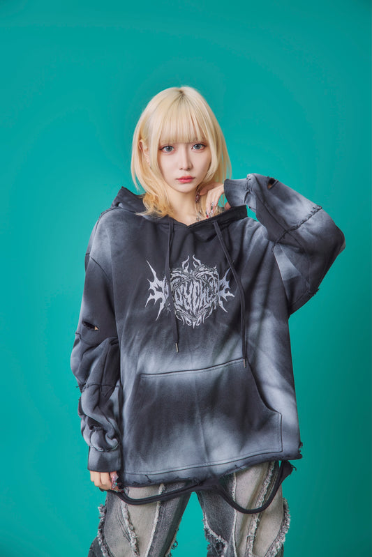 【PSYCHO NATION】クラッシュダメージ スプレー加工 プルオーバーパーカー (735400)