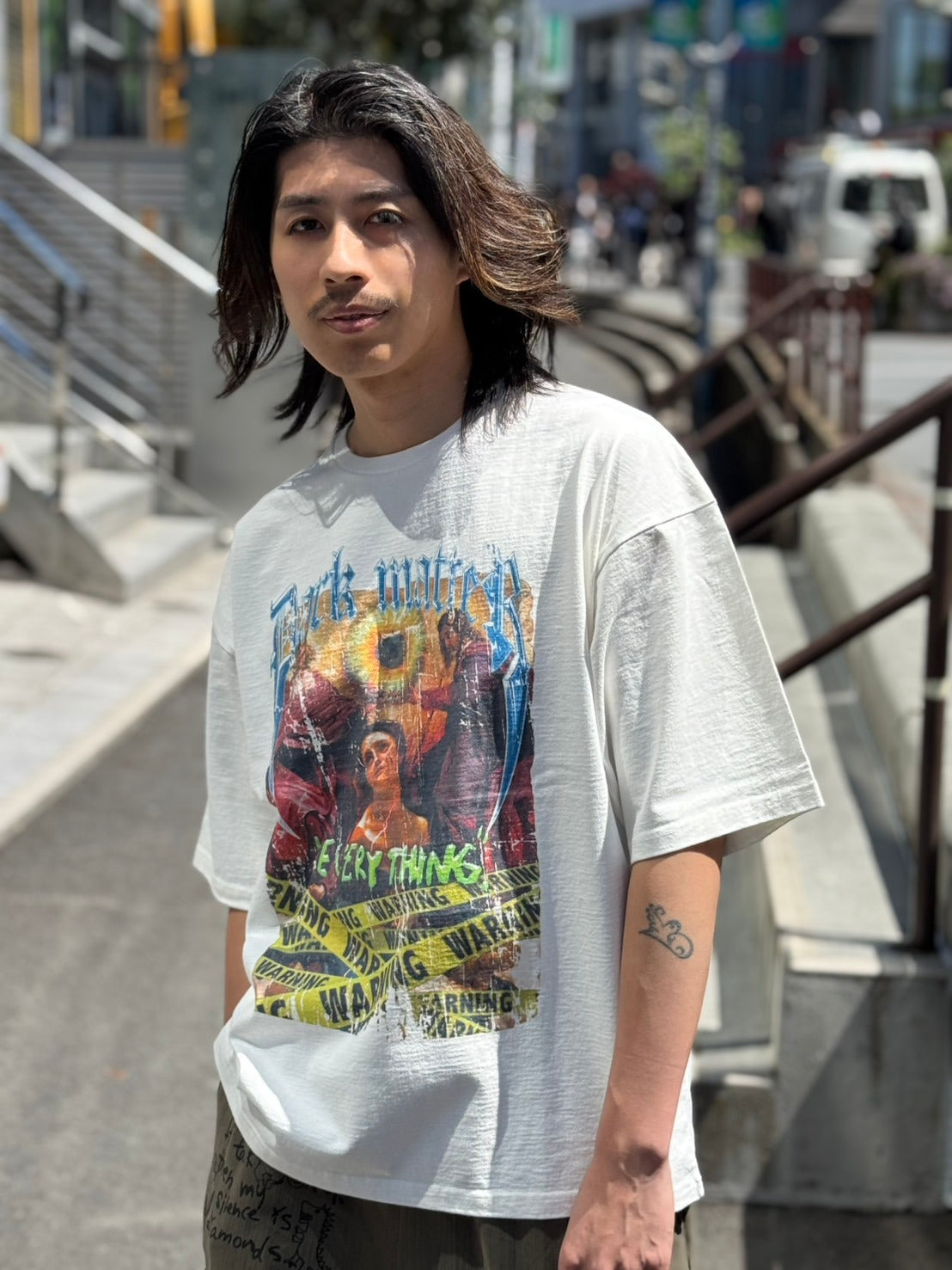 【Y.e(J)ow】ヴィンテージピグメント ROCKグラフィック TEE (125405)