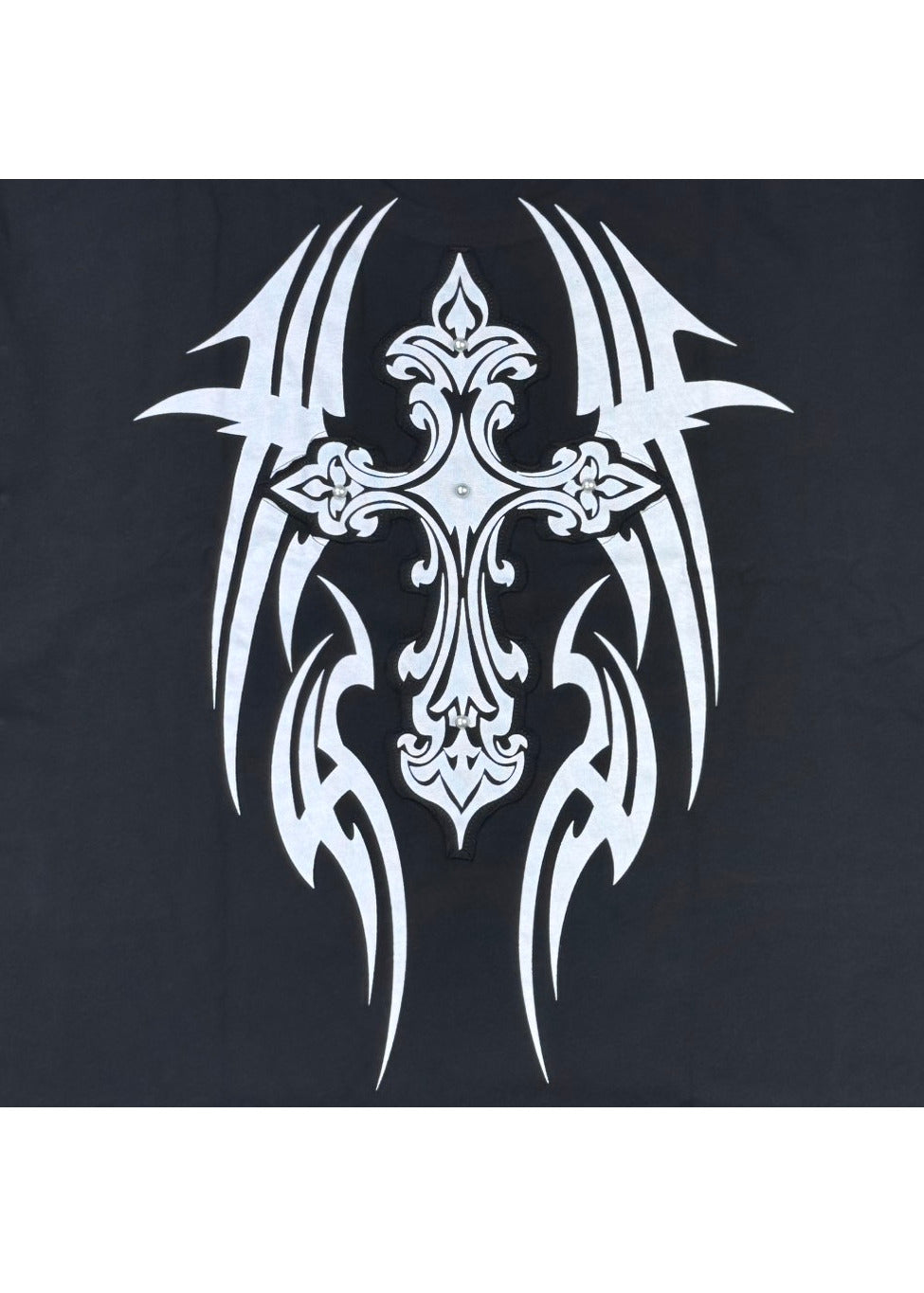 【PSYCHO NATION】トライバルスタッズ クロスダメージTEE (725000)