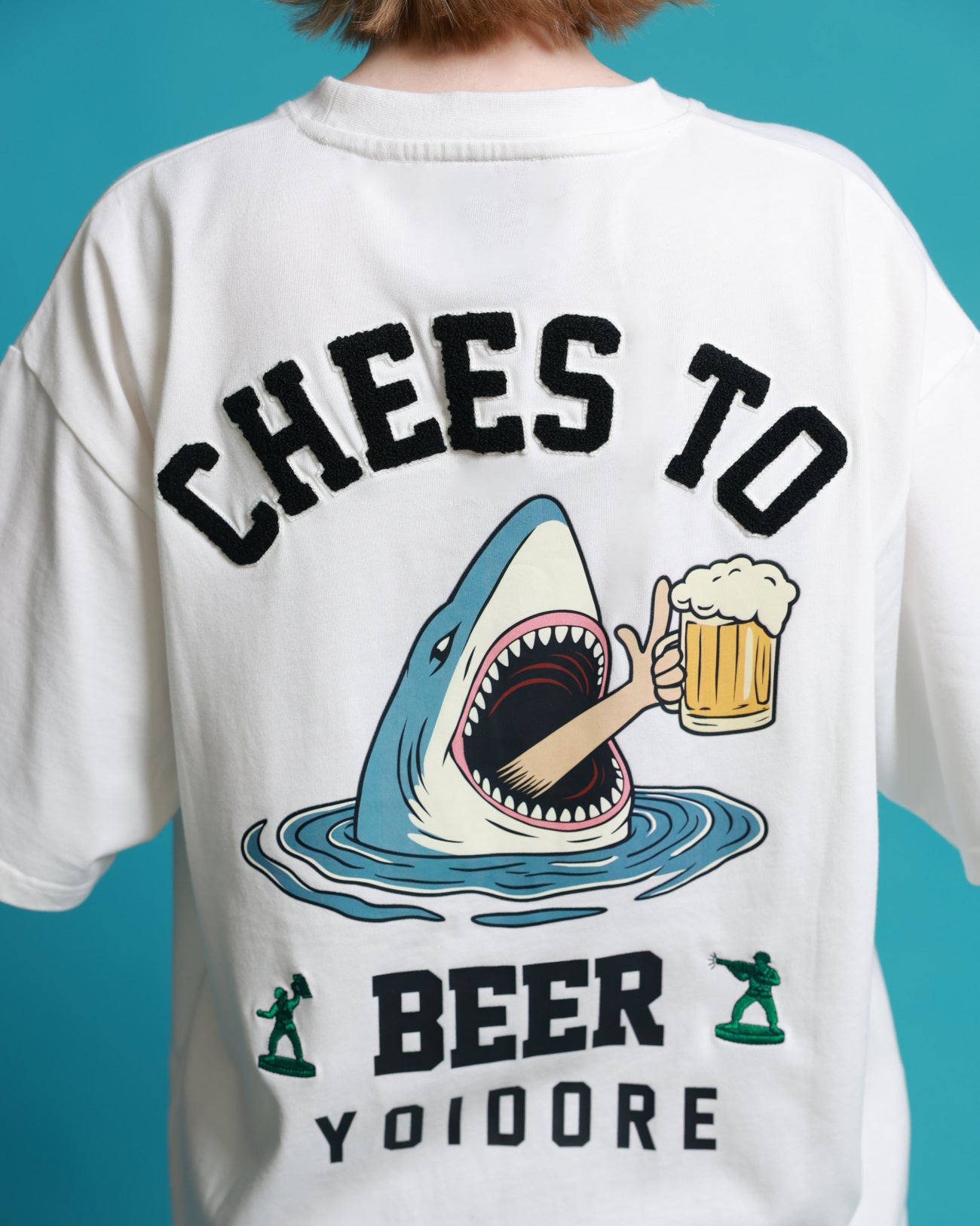 【YOIDORE】サメ乾杯 ポケット TEE (826203)