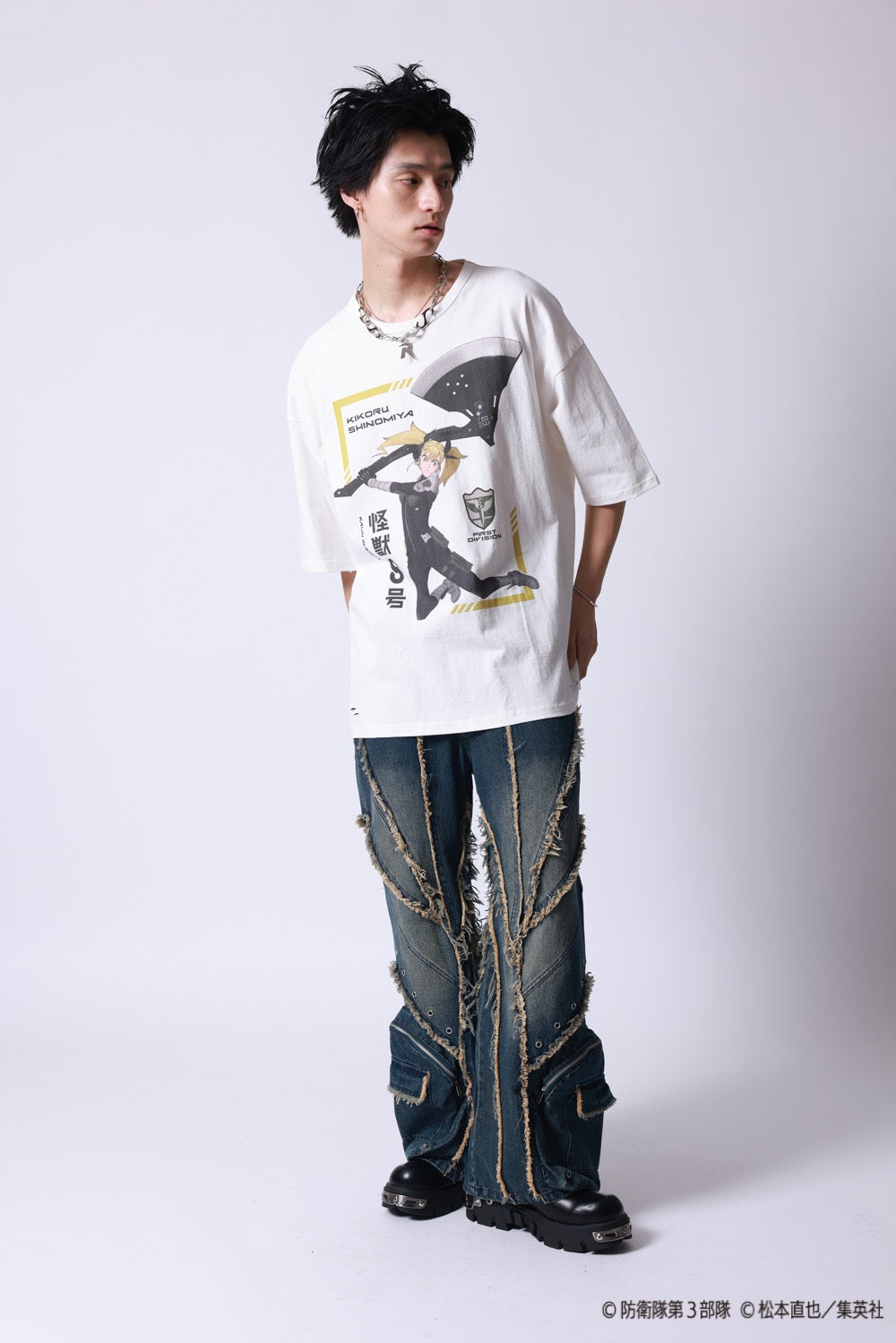 【P.N UNDERGROUND×怪獣８号】四ノ宮 キコル ダメージ TEE (745606)