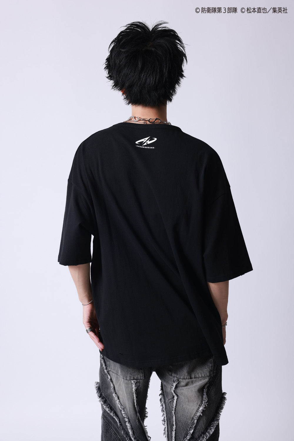 【P.N UNDERGROUND×怪獣８号】四ノ宮 キコル ダメージ TEE (745606)