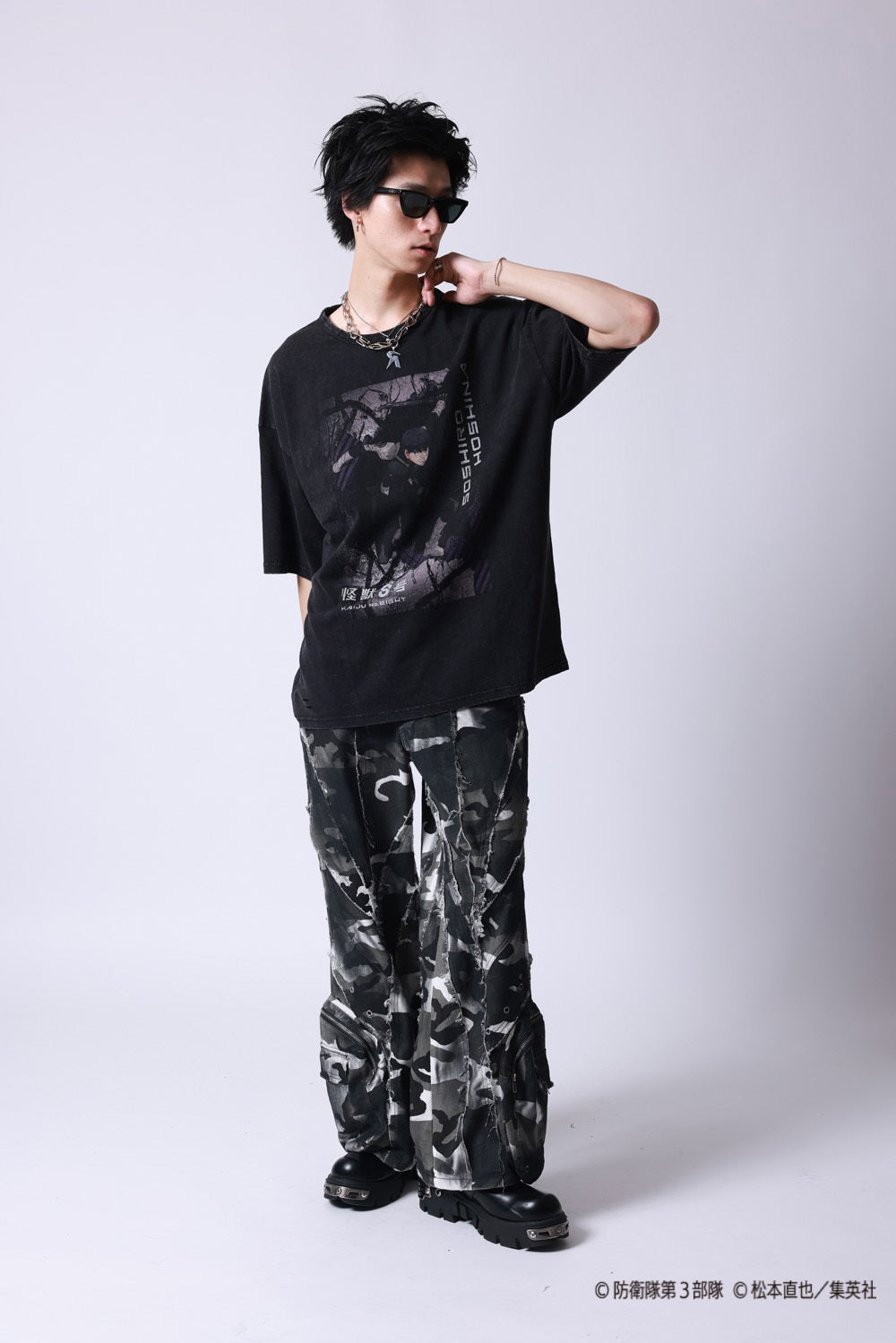 【P.N UNDERGROUND×怪獣８号】保科 宗四郎 ダメージ TEE (745605)