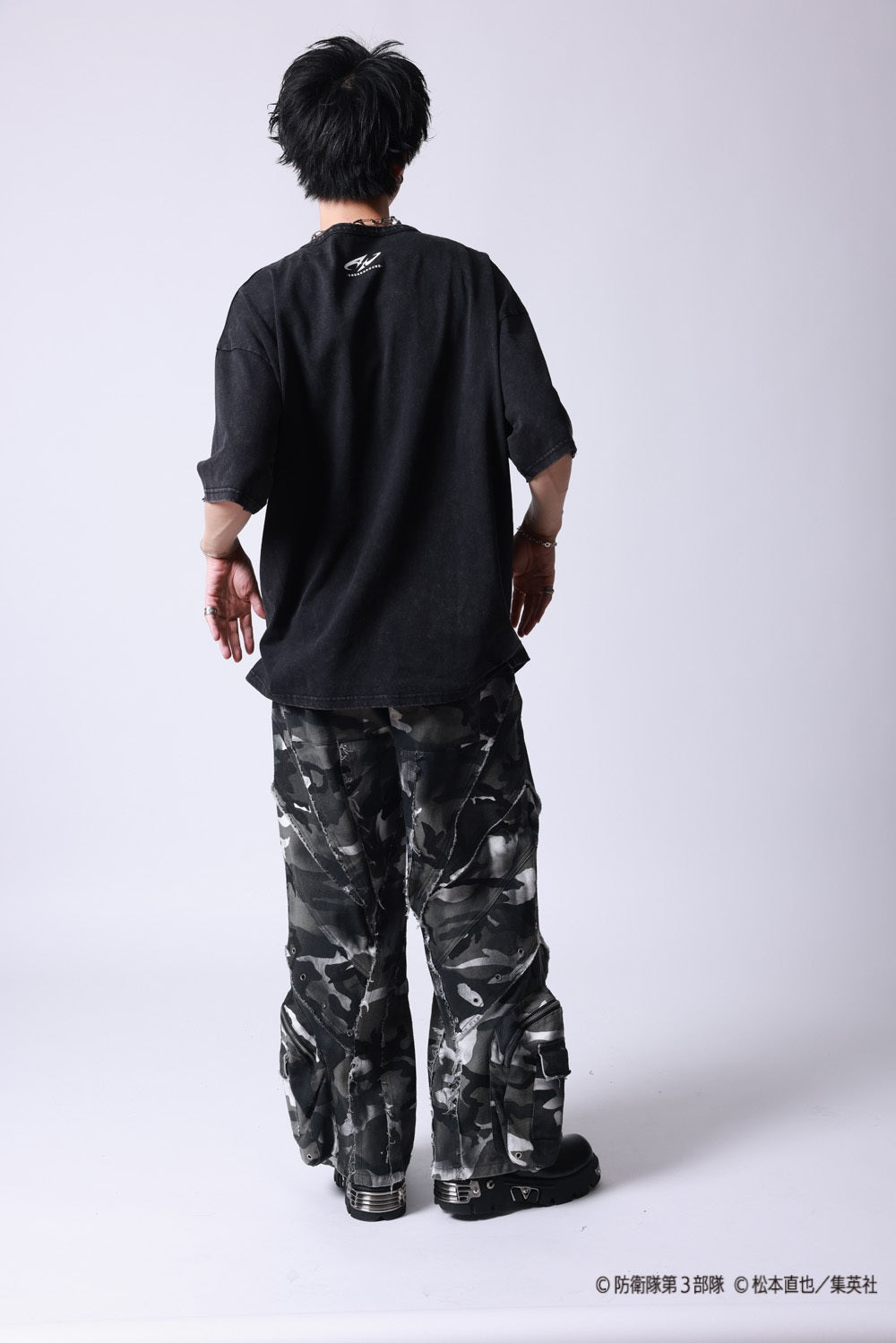 【P.N UNDERGROUND×怪獣８号】保科 宗四郎 ダメージ TEE (745605)