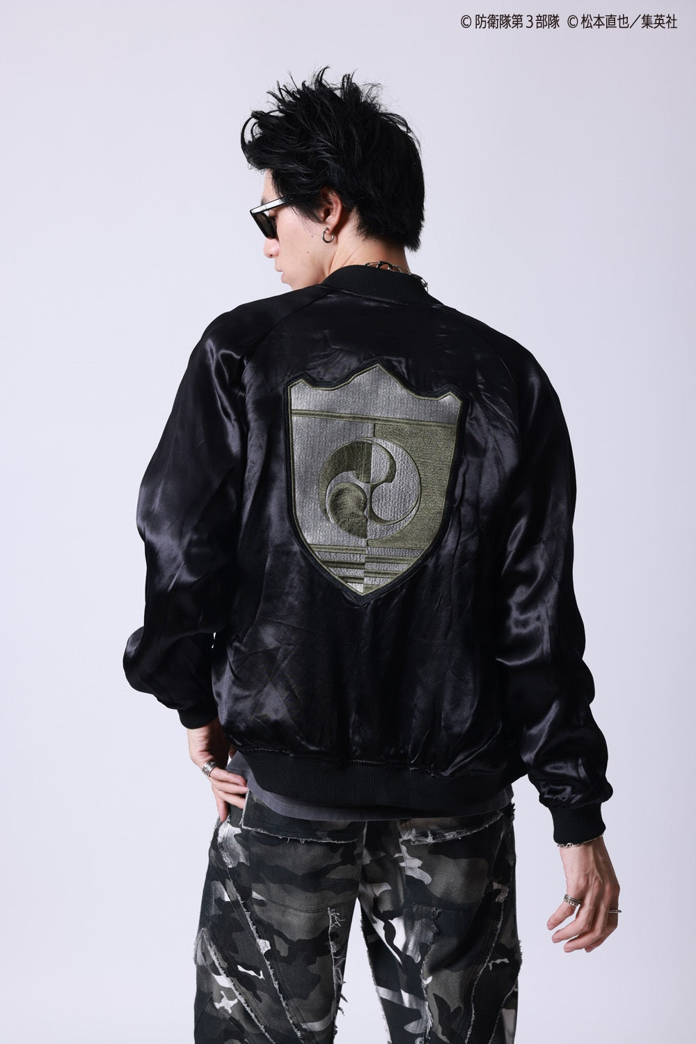 【P.N UNDERGROUND×怪獣８号】亜白 ミナ リバーシブルスカジャン (745101)