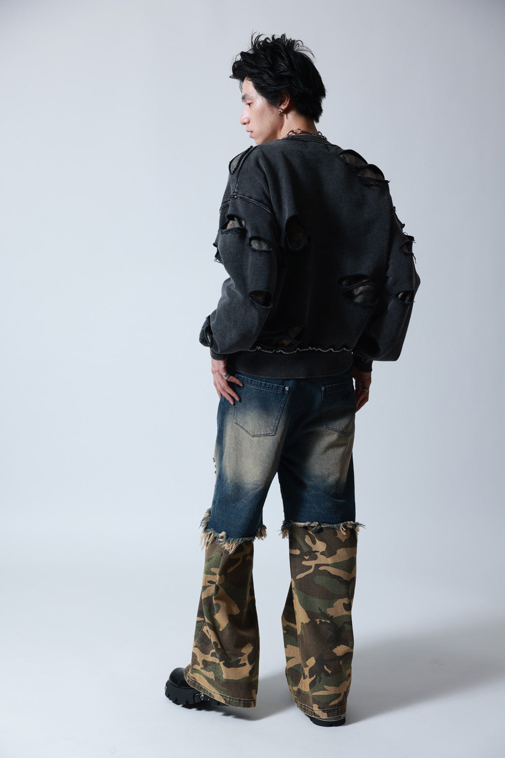 【P.N UNDERGROUND】ダメージレイヤード クルーネック (745404)