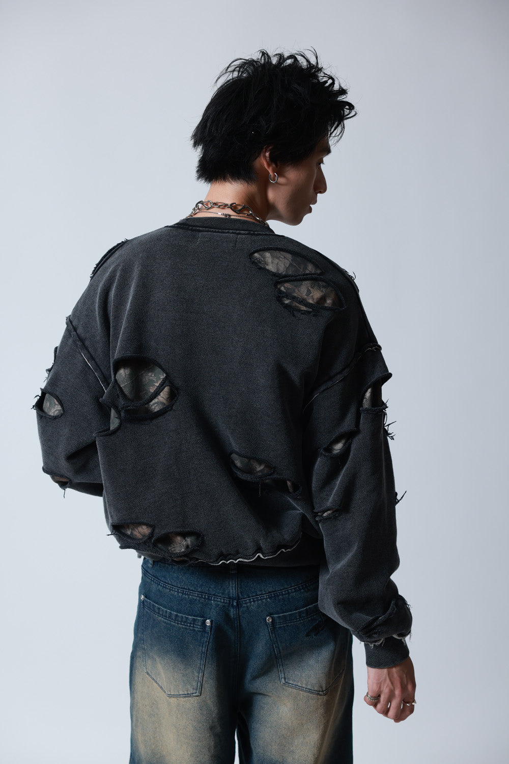 【P.N UNDERGROUND】ダメージレイヤード クルーネック (745404)