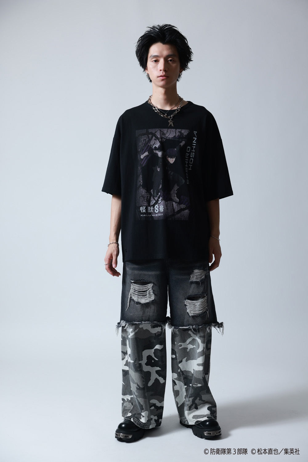 【P.N UNDERGROUND×怪獣８号】保科 宗四郎 ダメージ TEE (745605)