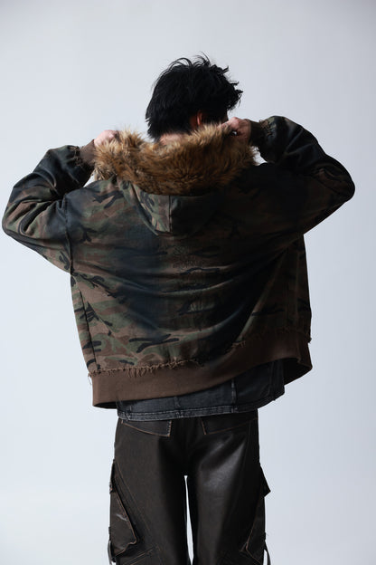 【P.N UNDERGROUND】ファー脱着スプレーZIPパーカー (735425)