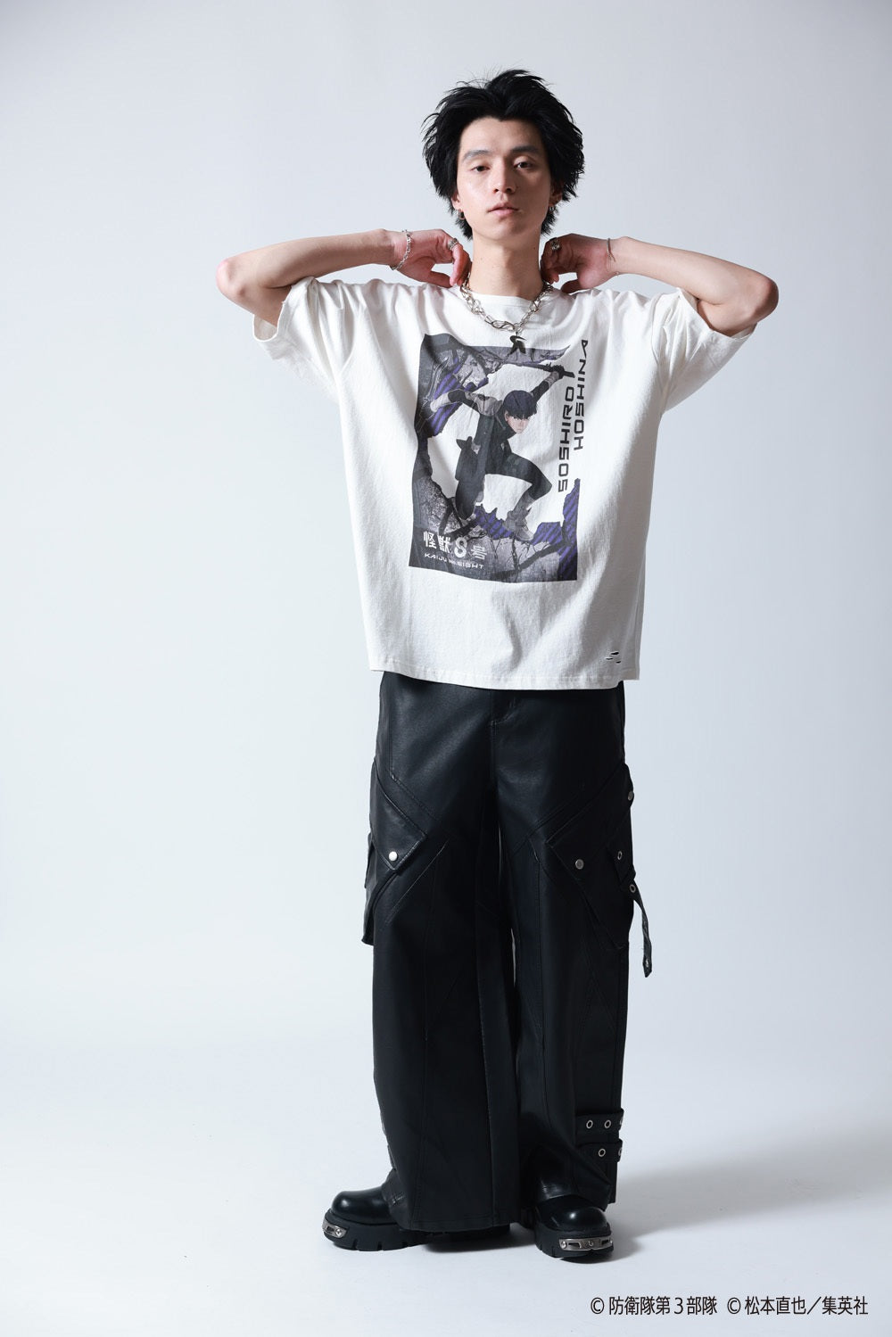 【P.N UNDERGROUND×怪獣８号】保科 宗四郎 ダメージ TEE (745605)