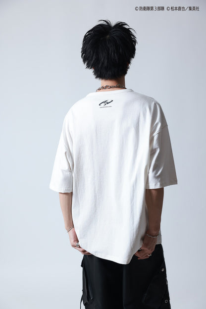 【P.N UNDERGROUND×怪獣８号】保科 宗四郎 ダメージ TEE (745605)