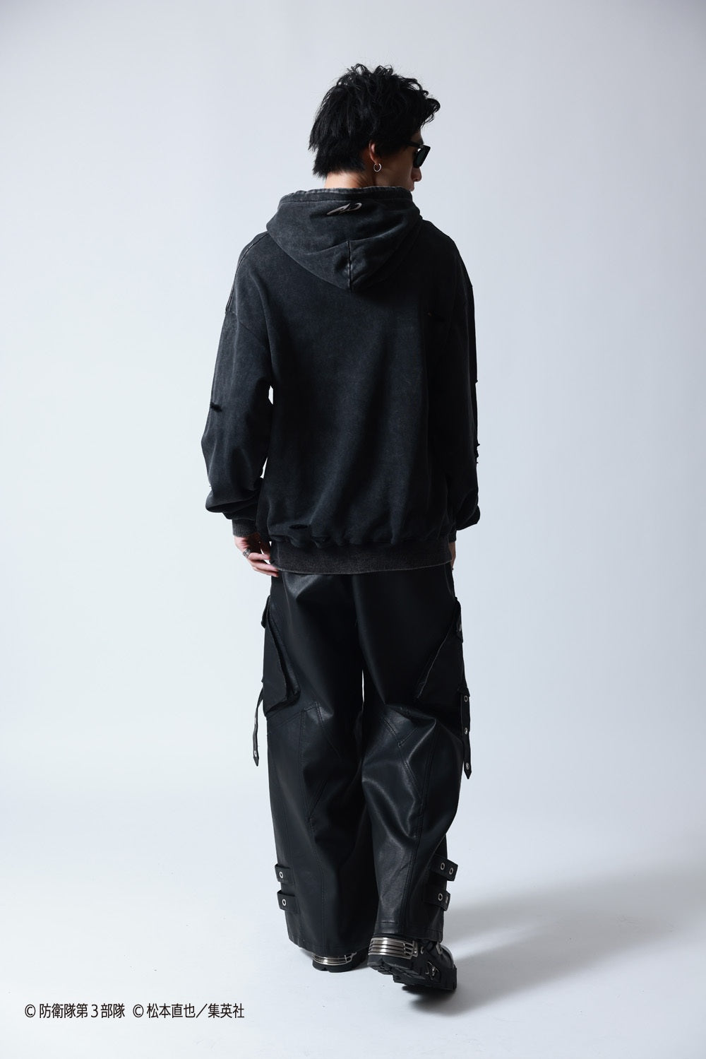 【P.N UNDERGROUND×怪獣８号】市川 レノ ダメージ パーカー (745507)