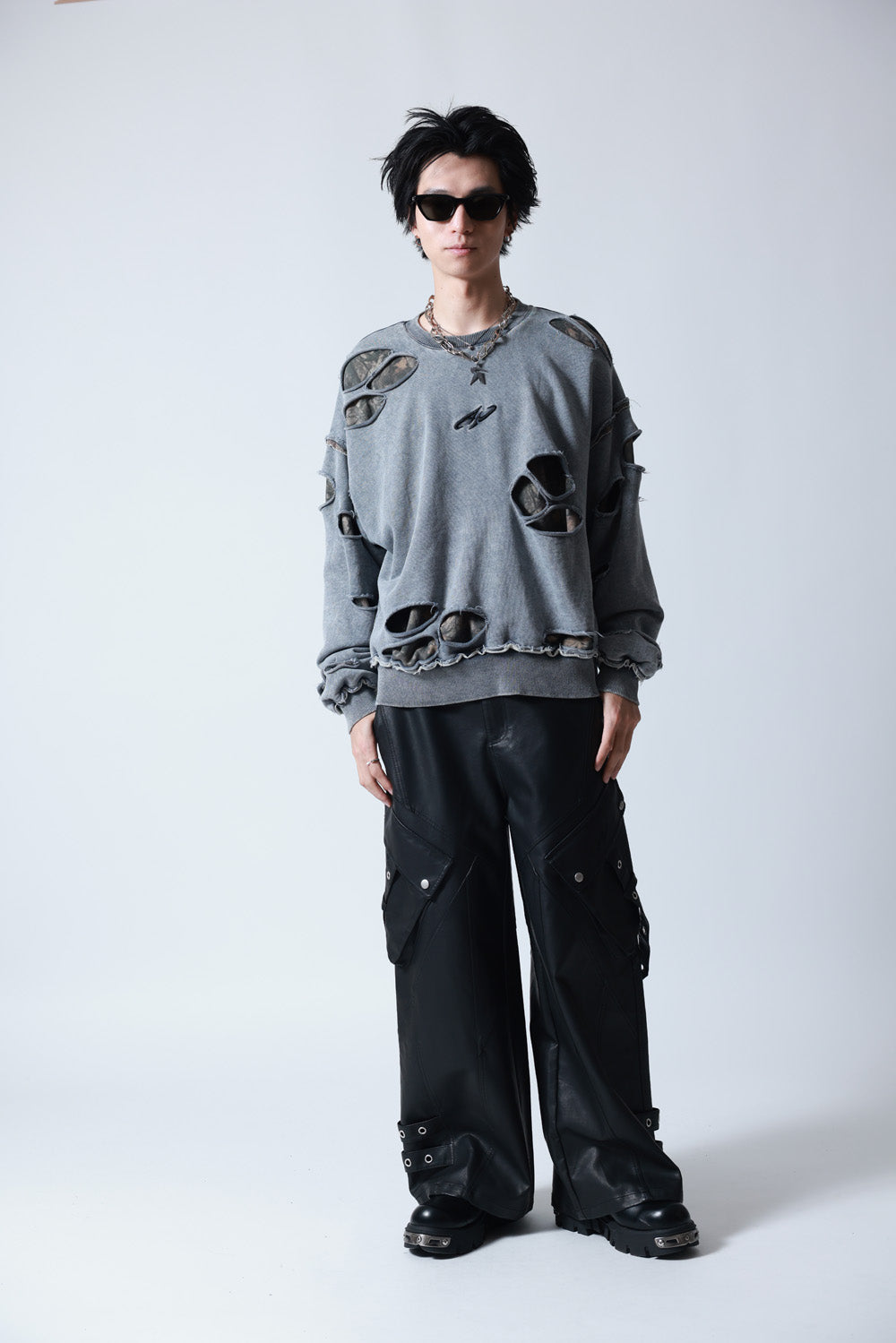 【P.N UNDERGROUND】ダメージレイヤード クルーネック (745404)