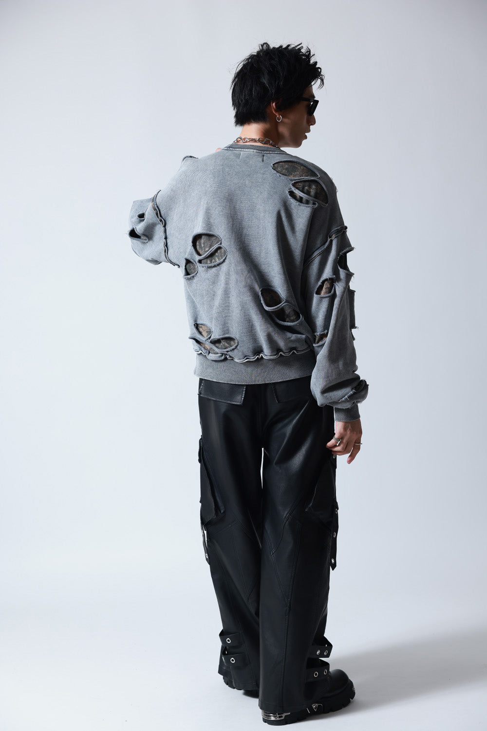 【P.N UNDERGROUND】ダメージレイヤード クルーネック (745404)