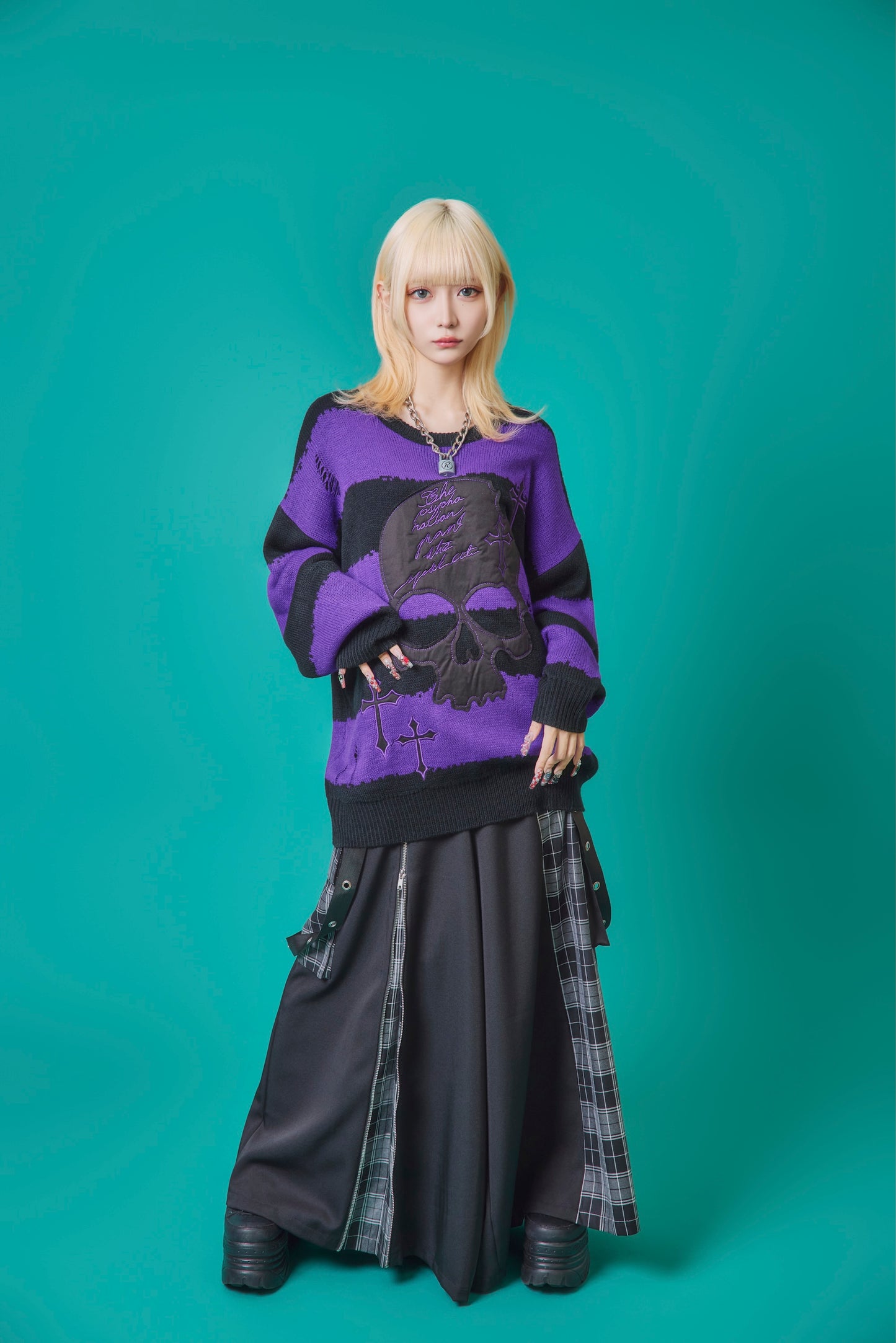 【PSYCHO NATION】スカルボーダー ダメージクルーネックニット(745200)