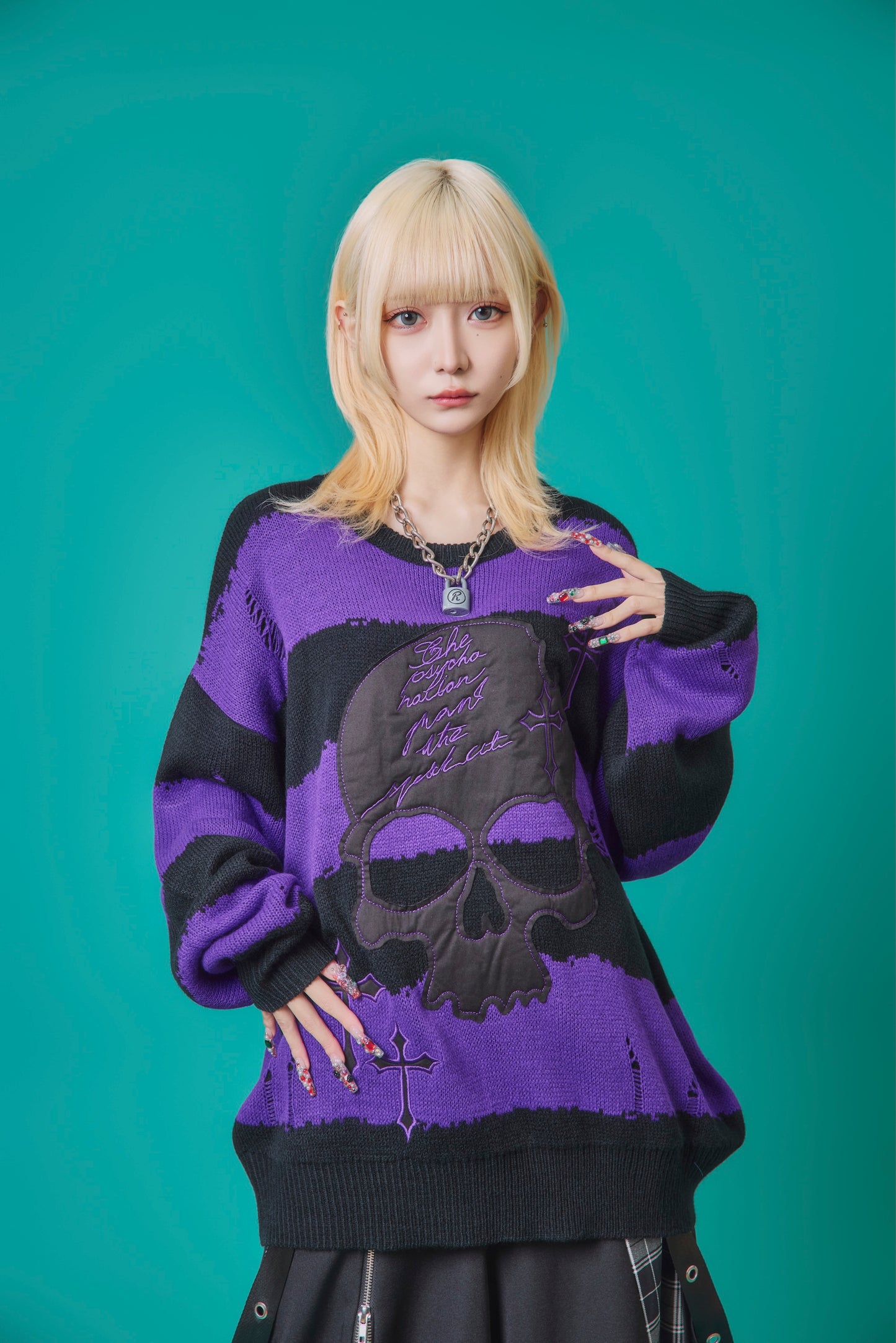 【PSYCHO NATION】スカルボーダー ダメージクルーネックニット(745200)