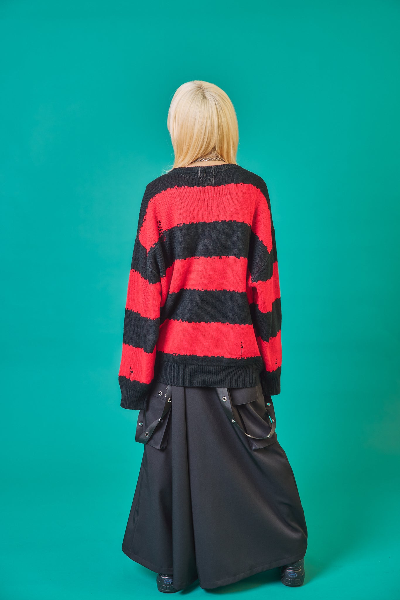 【PSYCHO NATION】スカルボーダー ダメージクルーネックニット(745200)