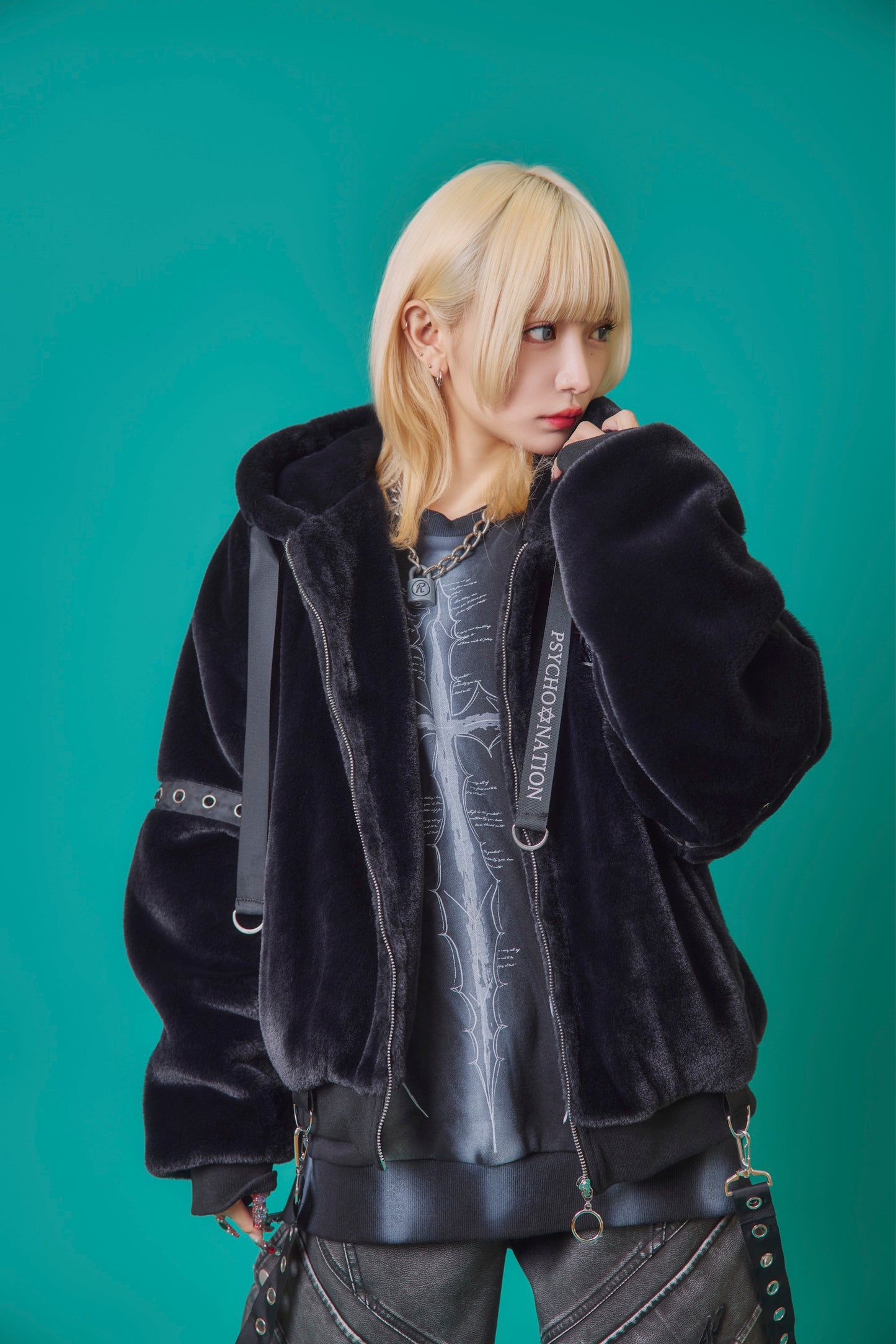 【PSYCHO NATION】トライバルクロス ファーフードブルゾン(745401)