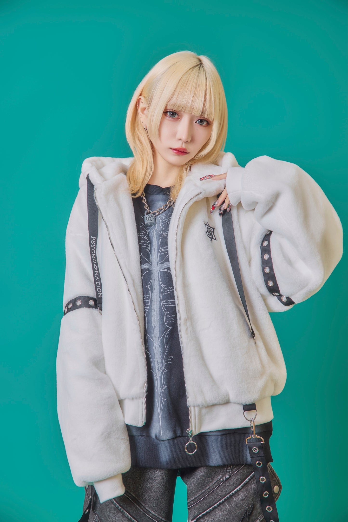 【PSYCHO NATION】トライバルクロス ファーフードブルゾン(745401)