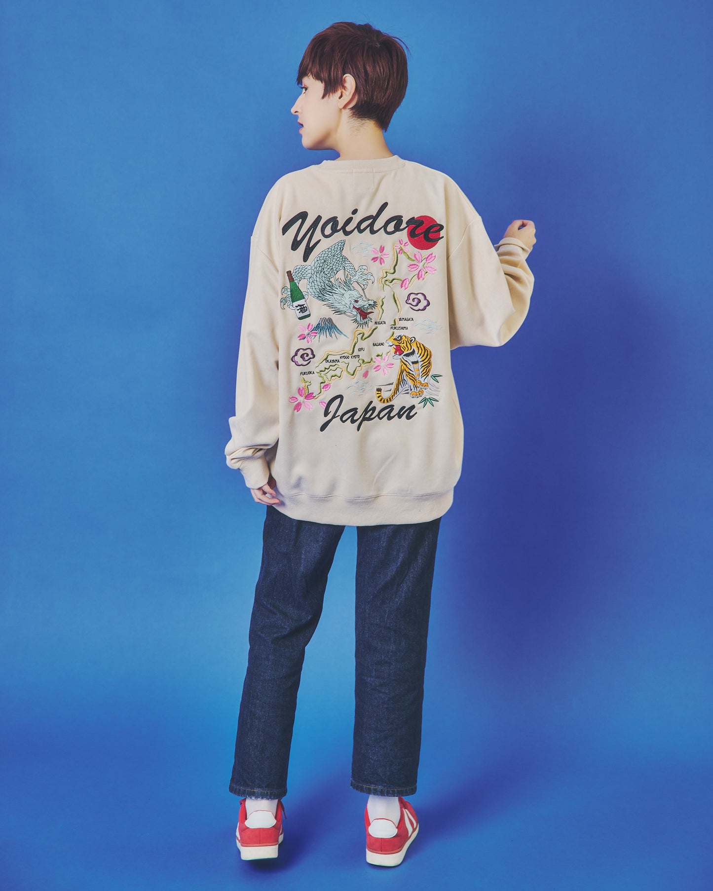 【YOIDORE】 スカ刺繍 スエードタッチ クルーネック (845617)