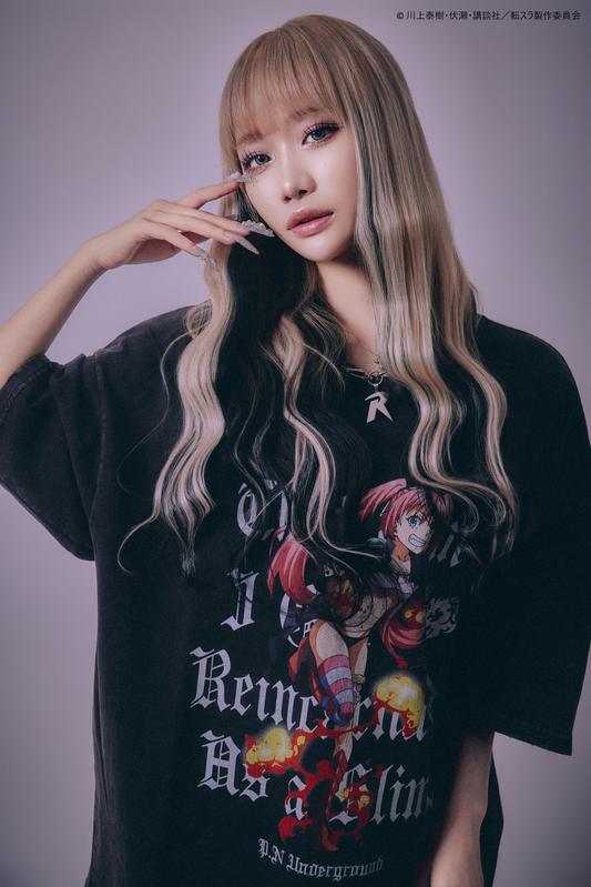 【P.N UNDERGROUND＿転生したらスライムだった件】ミリムダメージ TEE (716606)
