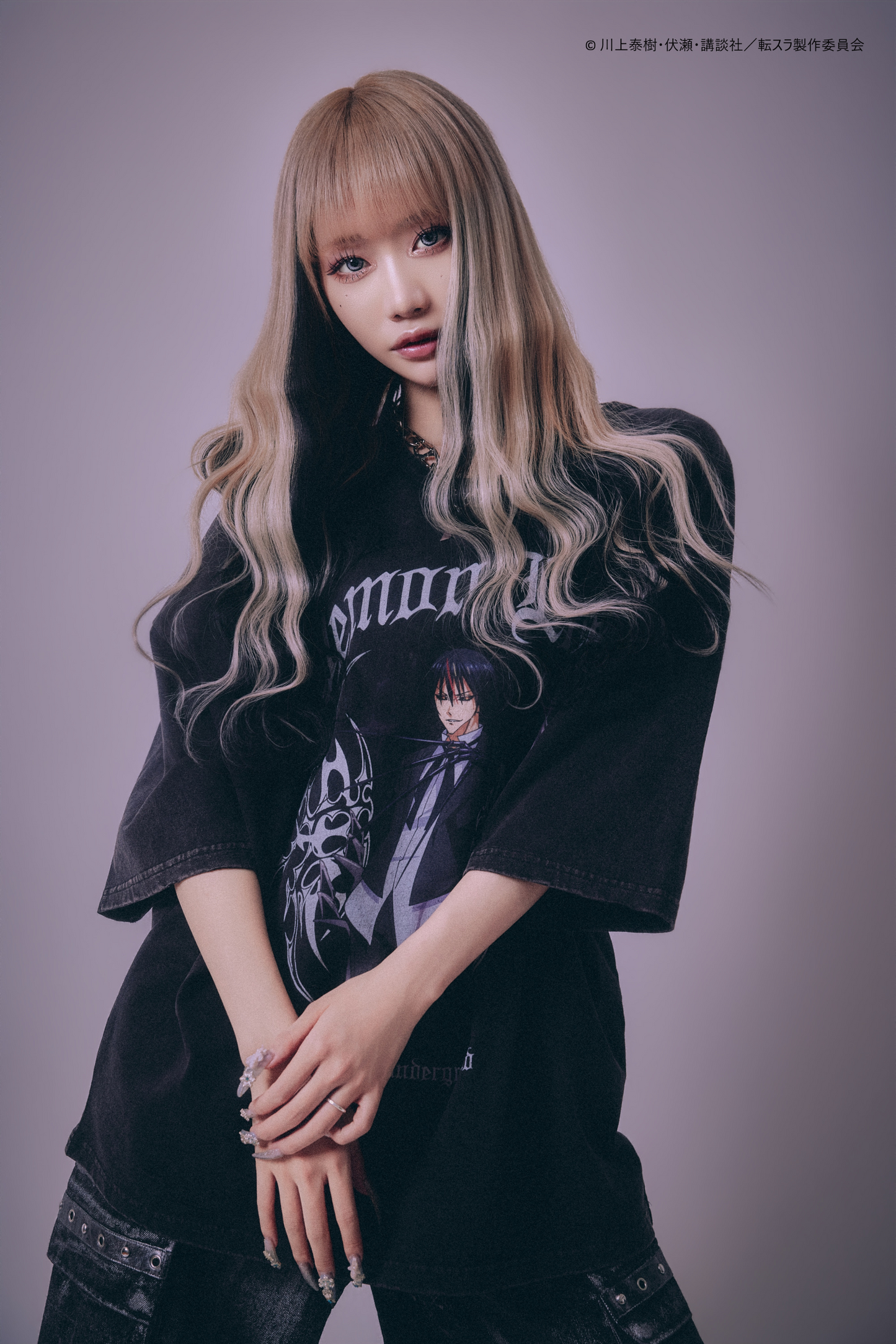 【P.N UNDERGROUND＿転生したらスライムだった件】ディアブロダメージ TEE (716607)