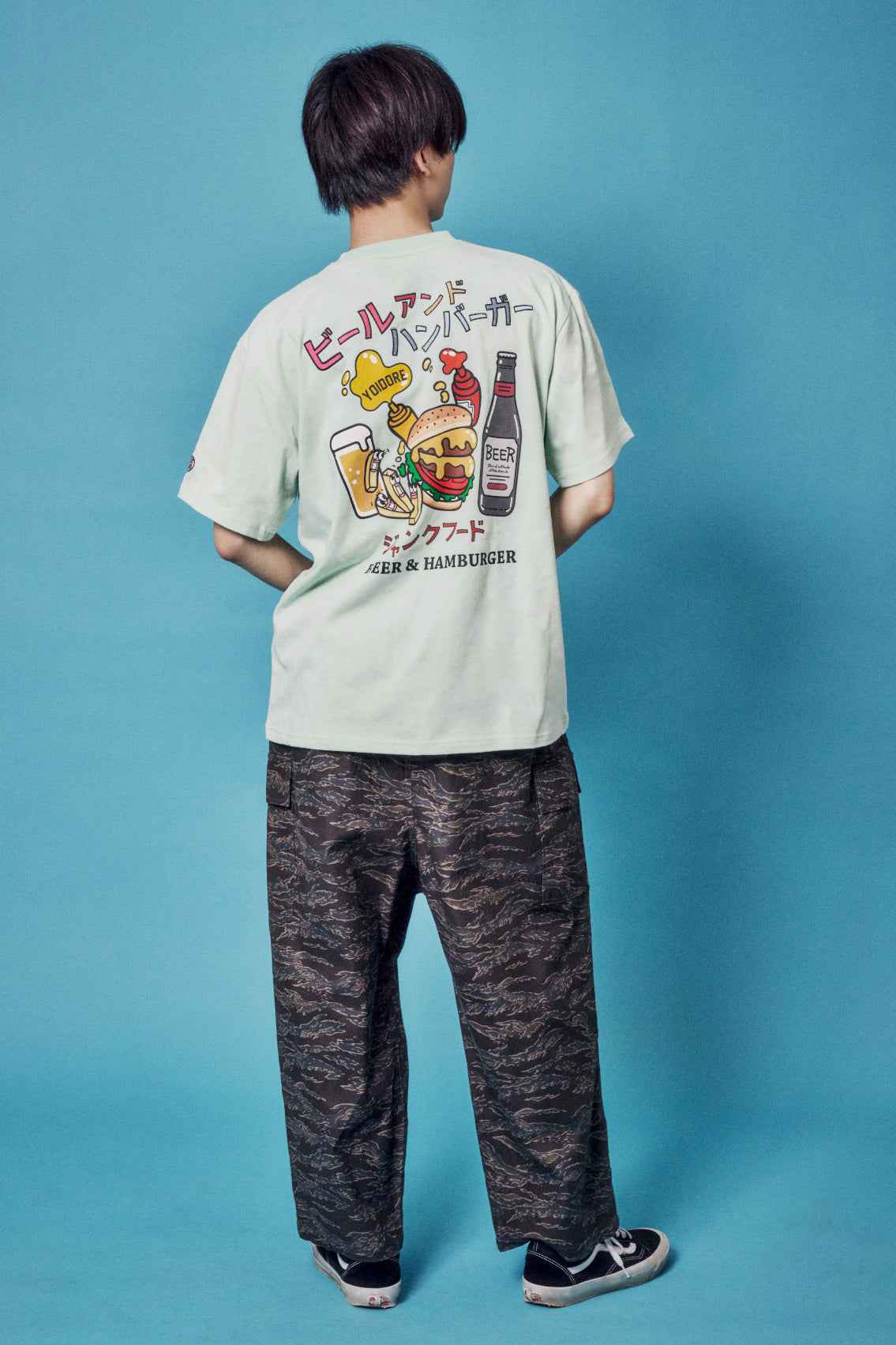 【YOIDORE】ビールとジャンクフード TEE (826235)