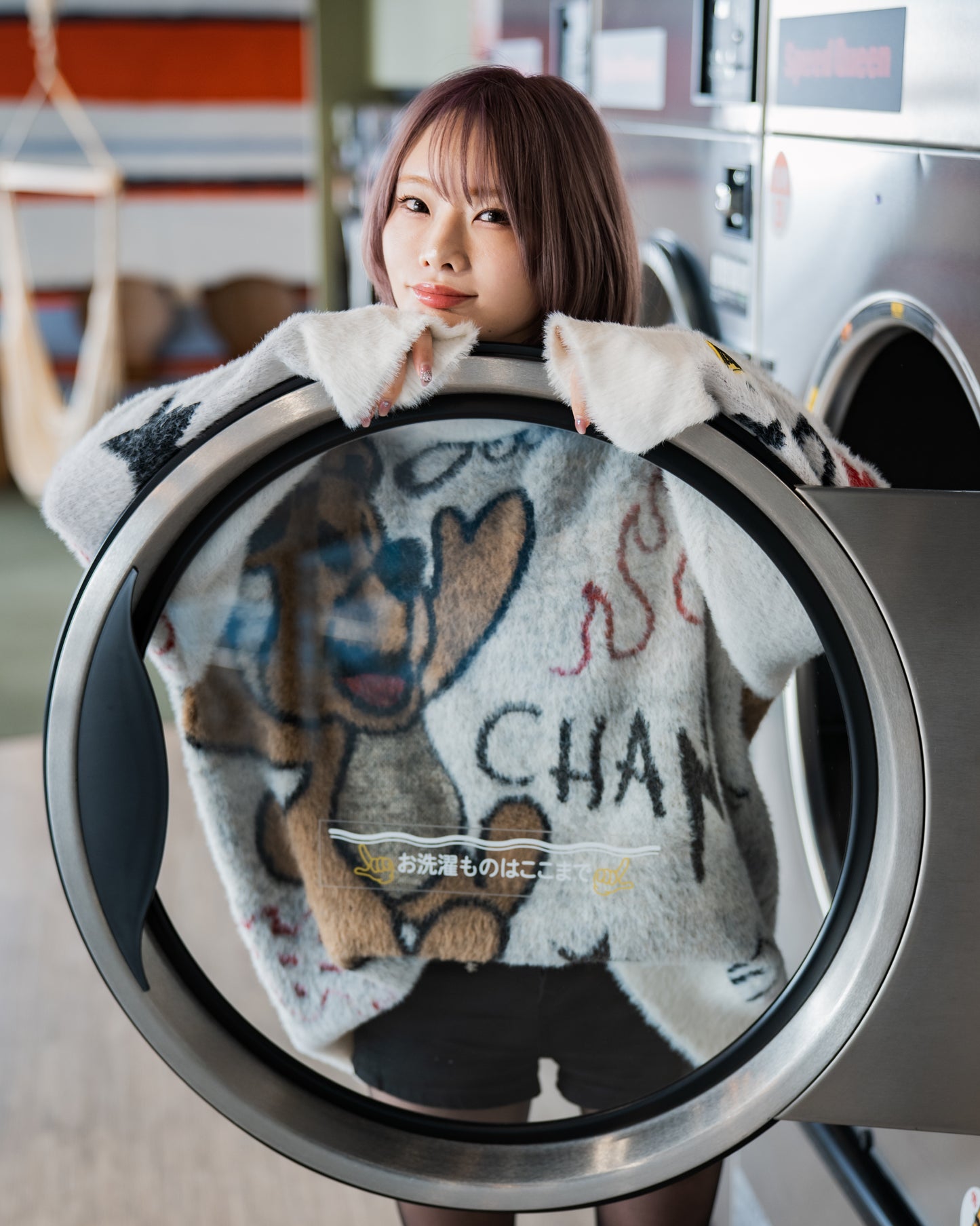 【Y.e(J)ow】Y.J KUMA シャギー混総柄JQクルーニット (135811)