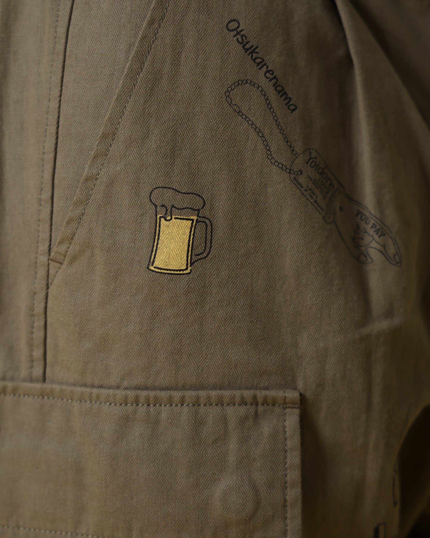 【YOIDORE】 ヴィンテージ栓抜き らくがき カーゴパンツ (816003)