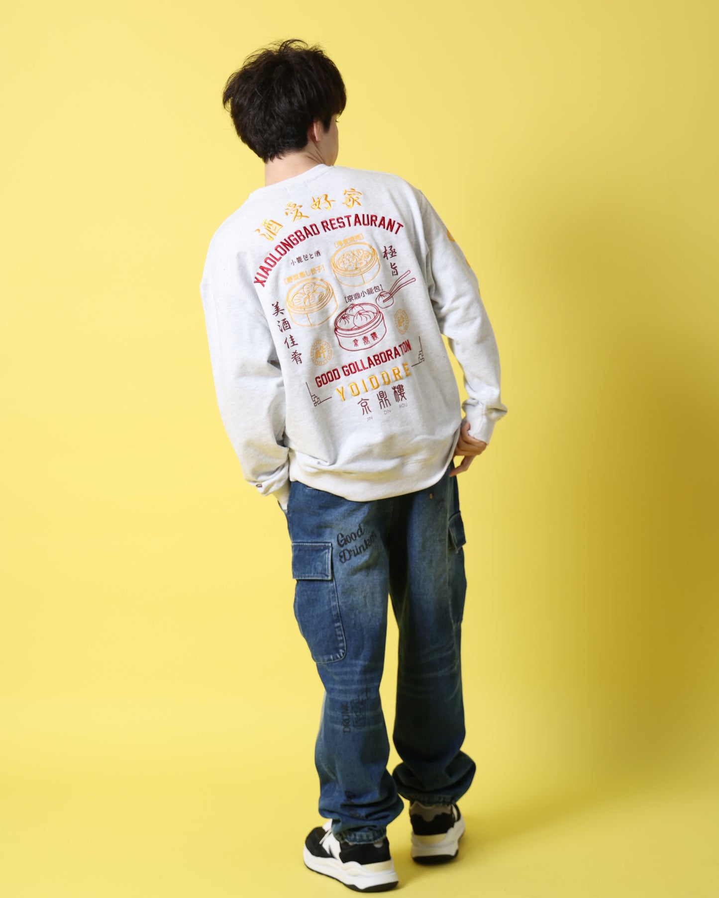 【YOIDORE】ジンディンロウ コラボ クルーネックスウェット (816604)