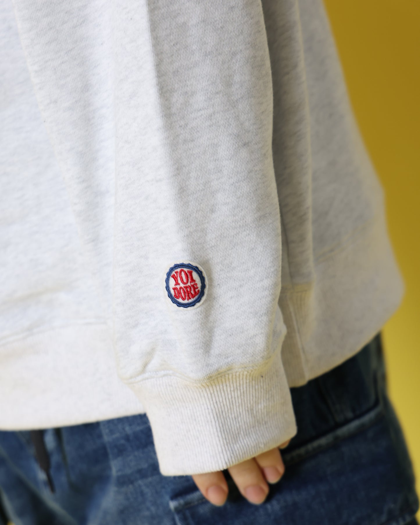 【YOIDORE】ジンディンロウ コラボ クルーネックスウェット (816604)