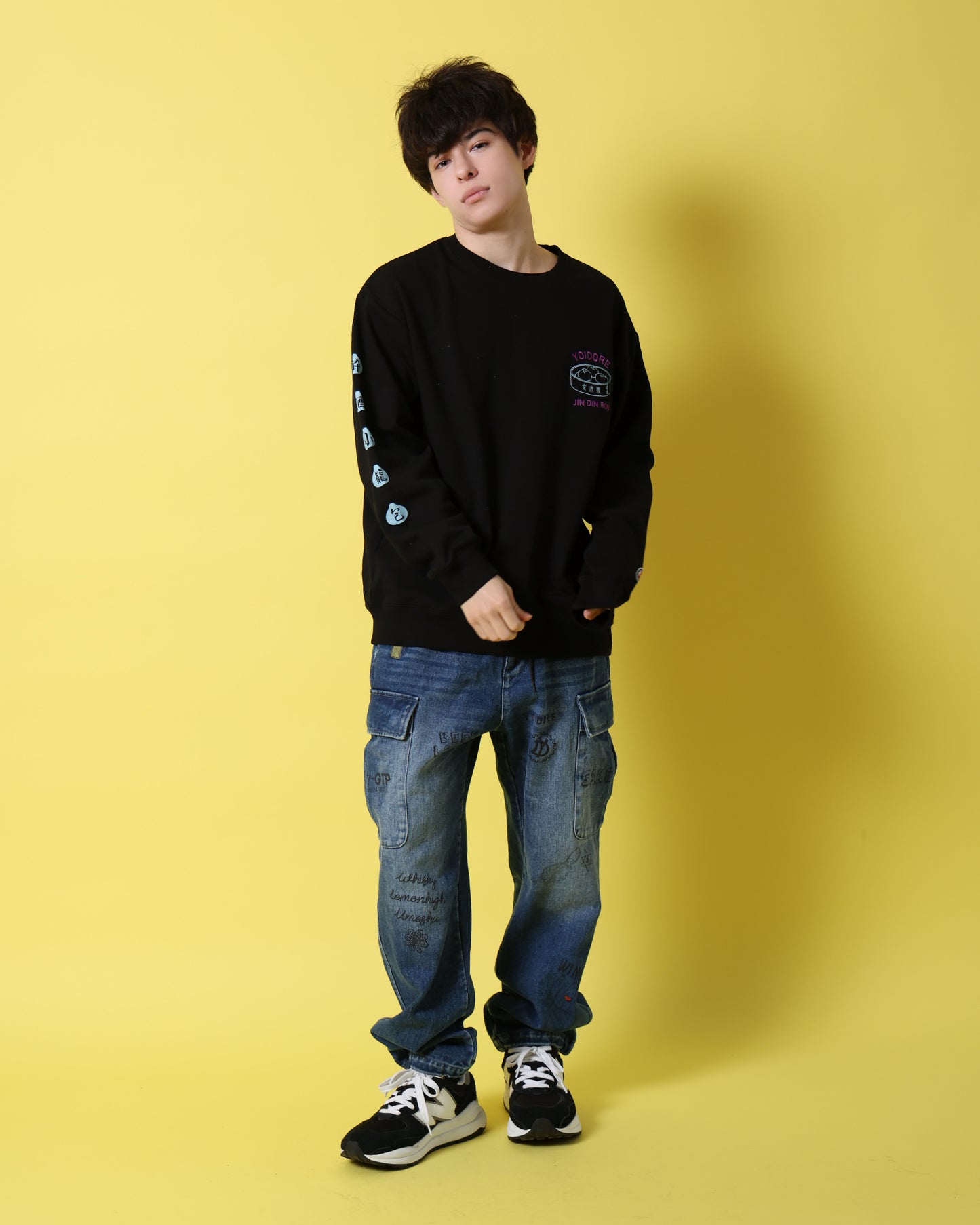 【YOIDORE】ジンディンロウ コラボ クルーネックスウェット (816604)