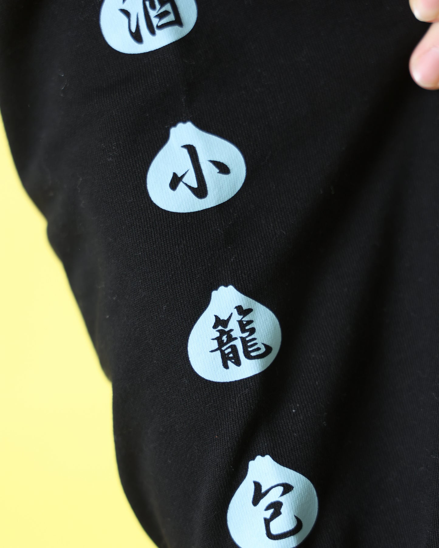 【YOIDORE】ジンディンロウ コラボ クルーネックスウェット (816604)