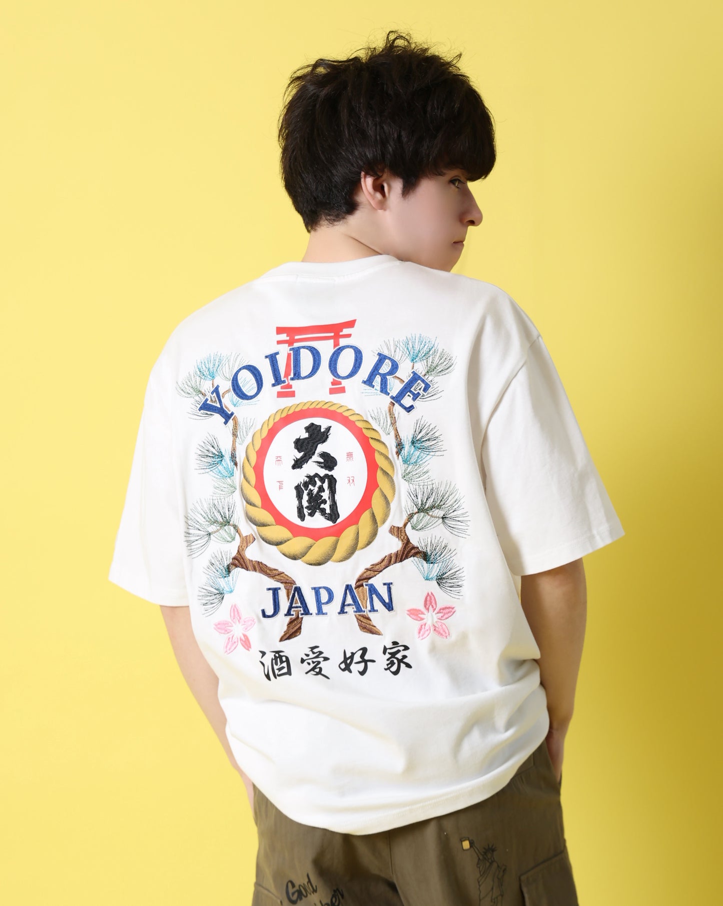 【YOIDORE】大関 はこのさけ コラボ TEE (845509)