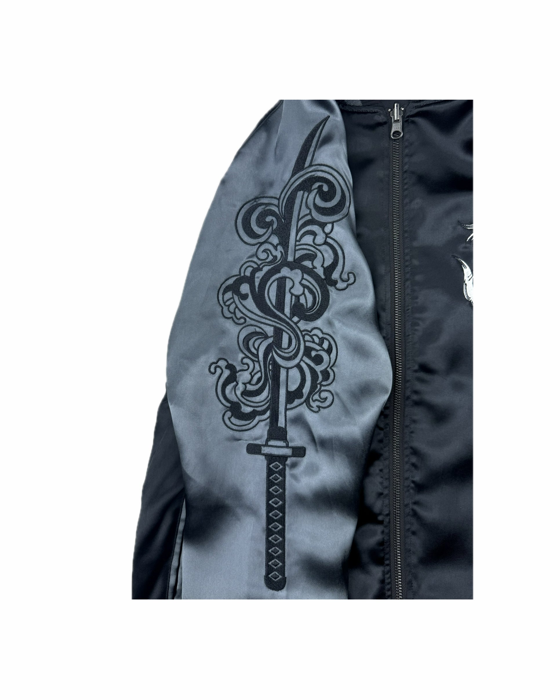 IOLANI リバーシブル　スカジャン 100着限定☆【IOLANI】居楽仁東洋 スカジャン 刺繍 2way