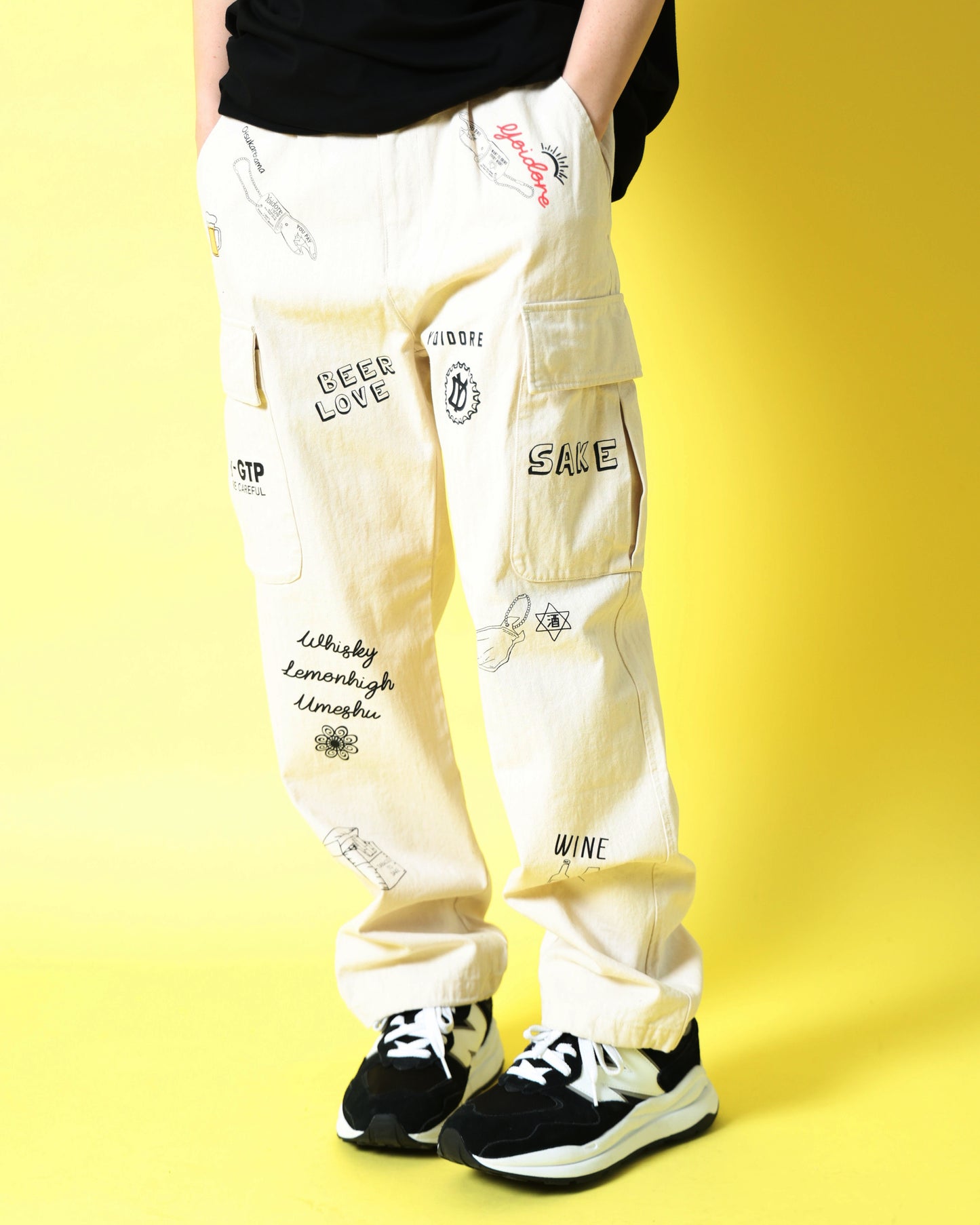 【YOIDORE】 ヴィンテージ栓抜き らくがき カーゴパンツ (816003)