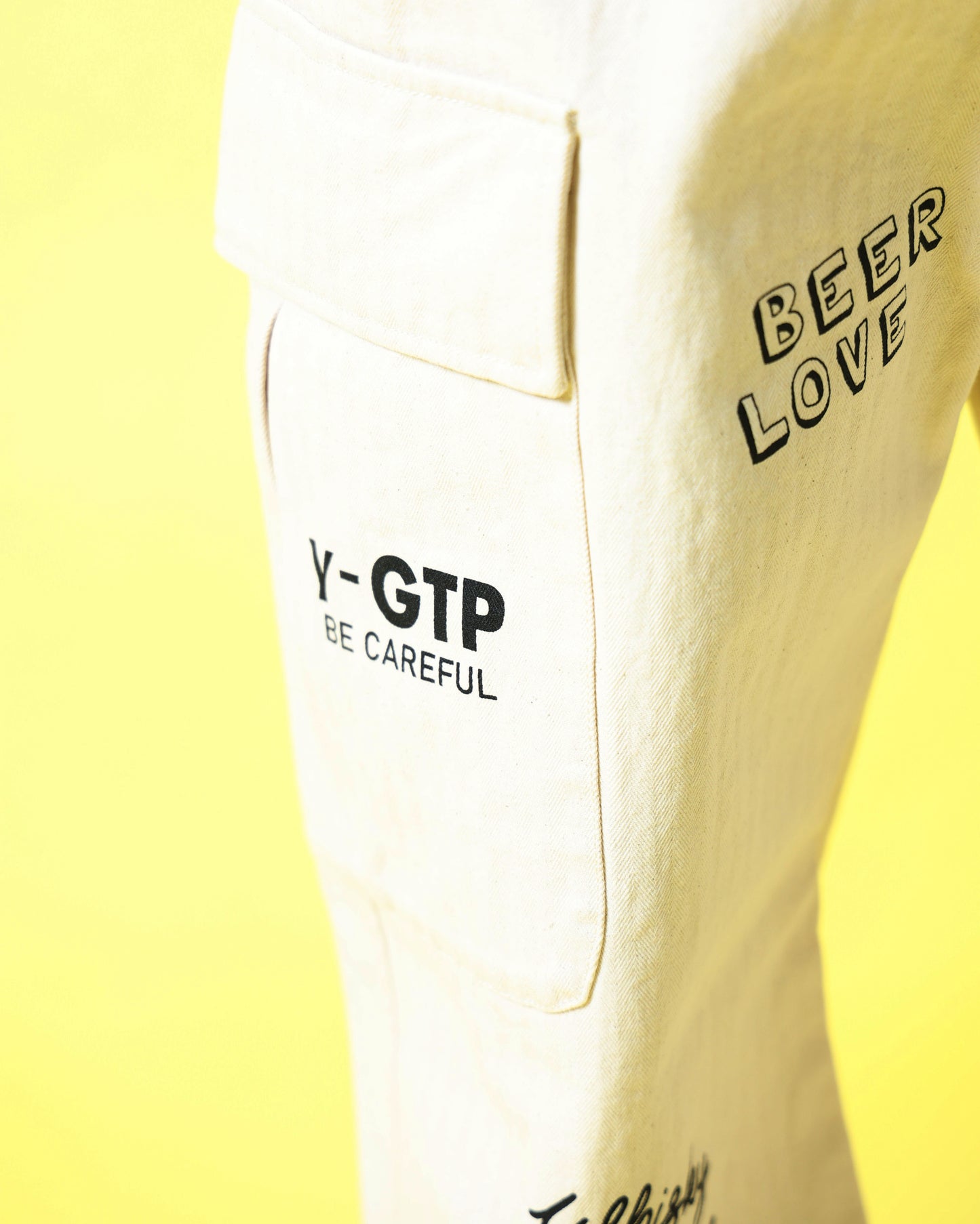 【YOIDORE】 ヴィンテージ栓抜き らくがき カーゴパンツ (816003)