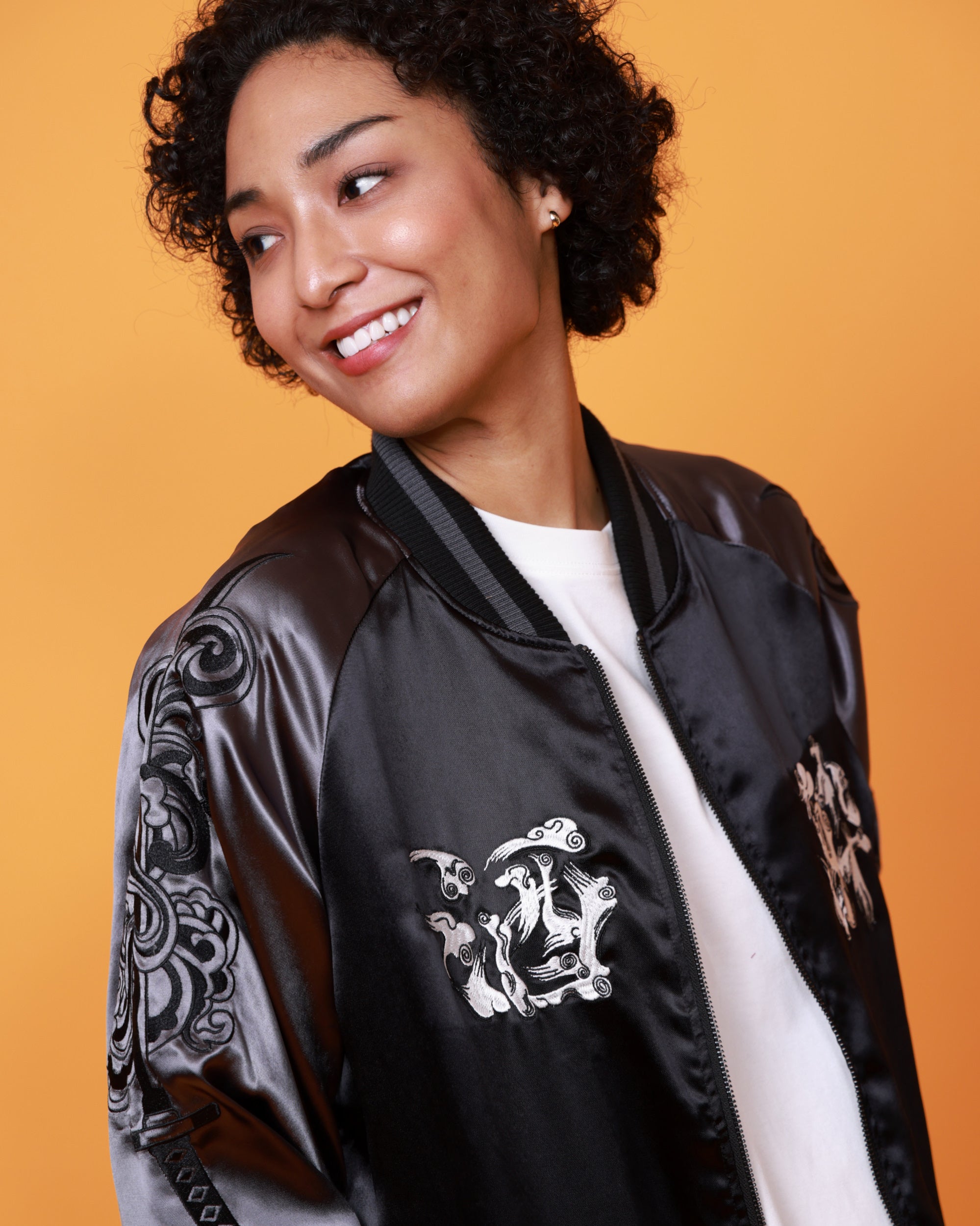 YOIDORE】忍者と刀 リバーシブルスカジャン (815100) – ring official