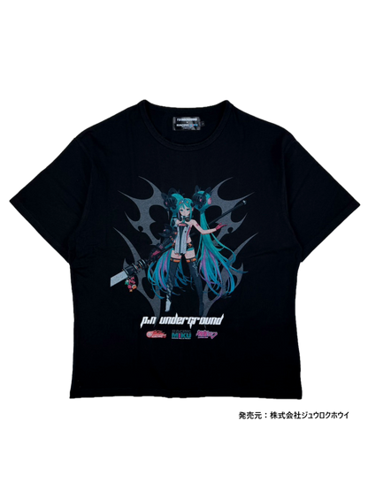 【P.N UNDERGROUND × RACING MIKU】フロントレーシングミクTEE (726411)